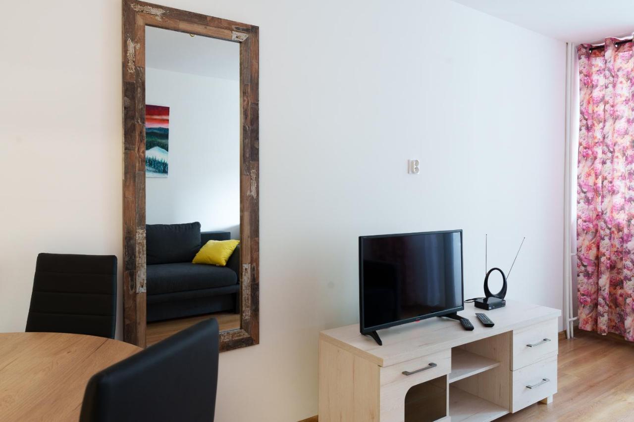 Apartament Pod Swierkiem - Pet Friendly - 2 Osobne Pokoje Dla Max 5 Osob - Space Apart يلينيا غورا المظهر الخارجي الصورة