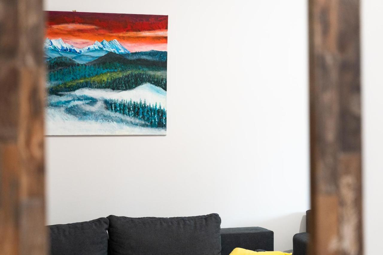 Apartament Pod Swierkiem - Pet Friendly - 2 Osobne Pokoje Dla Max 5 Osob - Space Apart يلينيا غورا المظهر الخارجي الصورة
